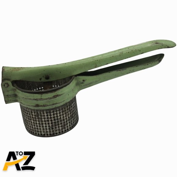 VINTAGE GREEN HANDLED POTATO RICER MASHER PRESS HANDY THINGS USA - Picture 1 of 12